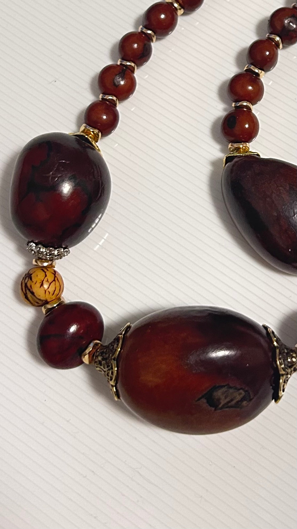 ✨ Le Luxe Organique : Collier Chocolat Tagua & Açaí ✨
